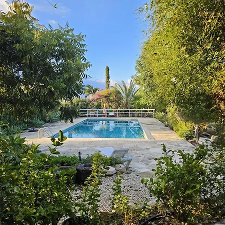 Byzantino Вилла Пейя